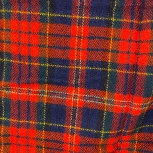 100% Wool plaid Pendleton Throw/Robe NWOT comes with Case and Pillow